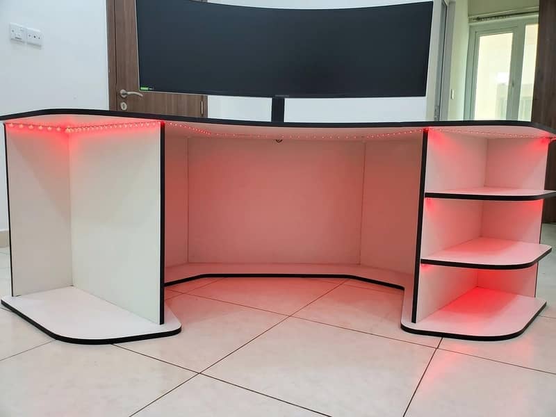 gaming xomputer table 0
