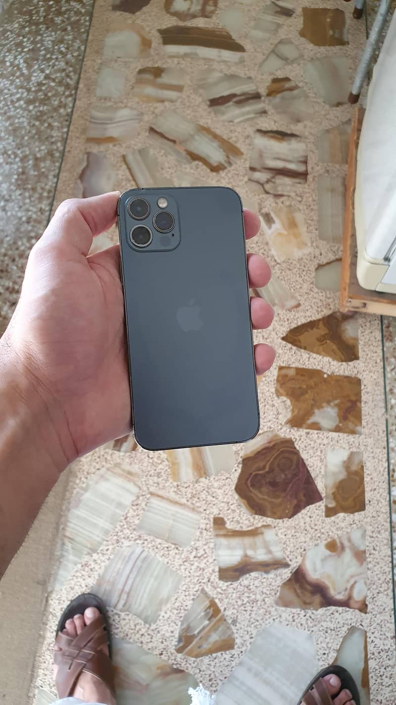 Apple iPhone 12 Pro 0