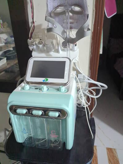 hydra facial 7n1 with Trolly