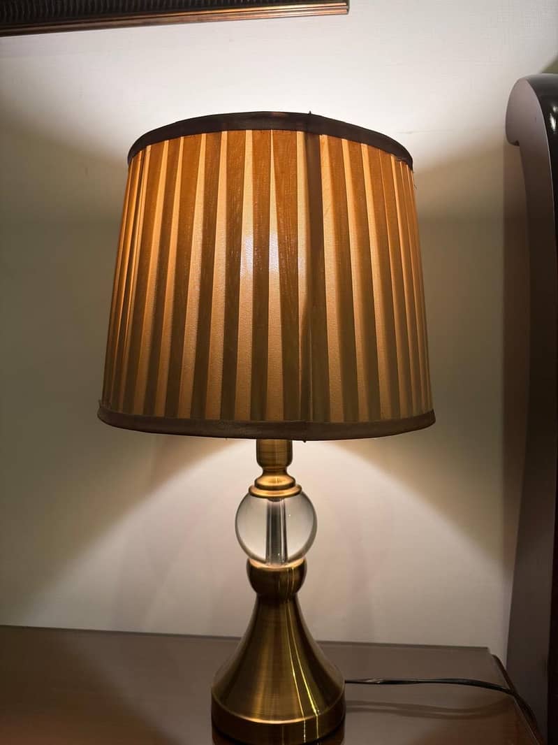 Bedside table lamps 4
