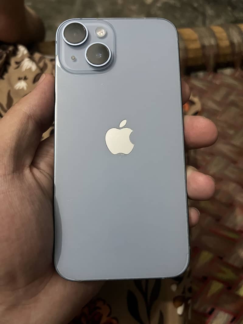 Apple iPhone 13 3
