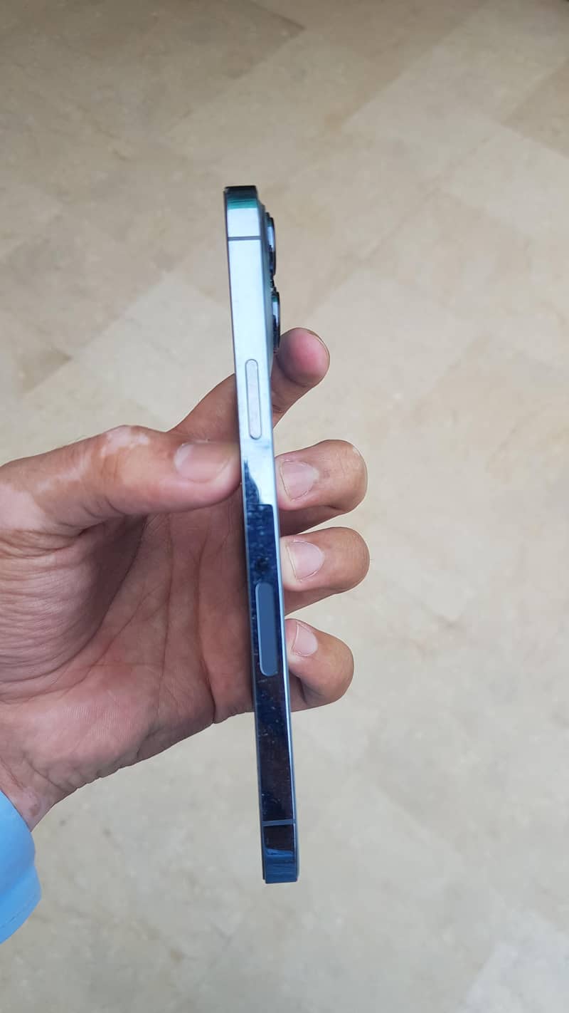 Apple iPhone 13 Pro Max 5