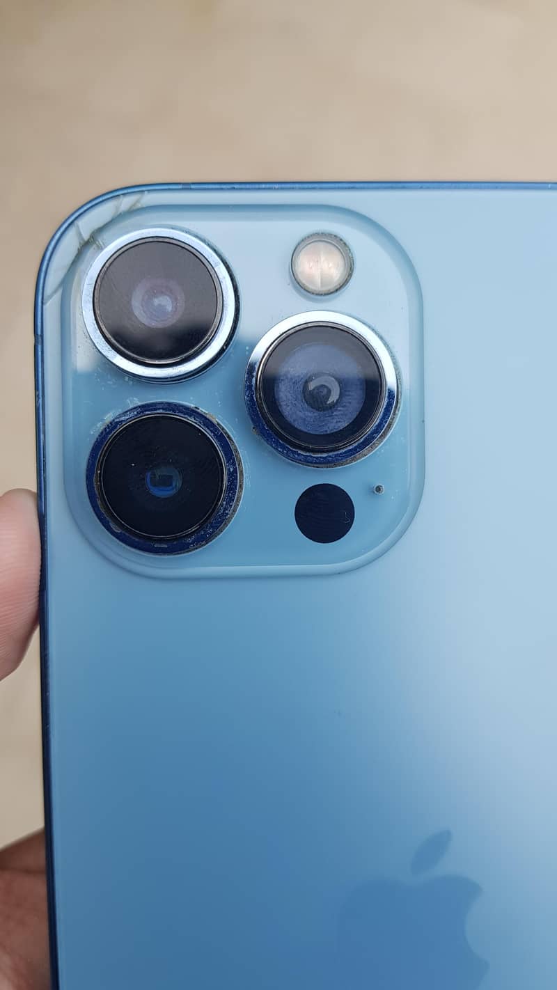 Apple iPhone 13 Pro Max 6