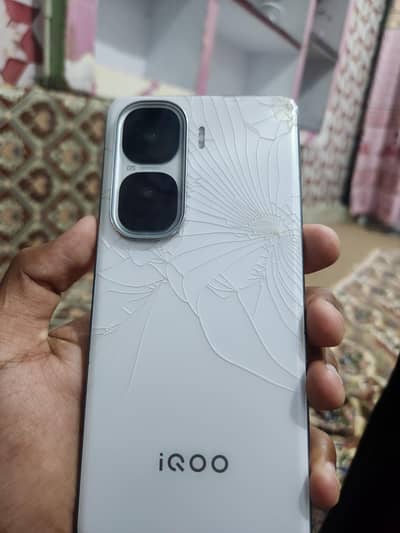 iQoo Neo 10 pro