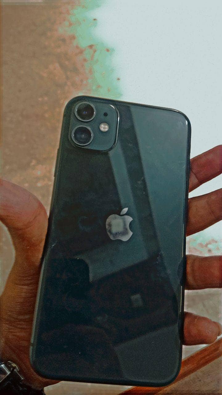 Apple iPhone 11 3