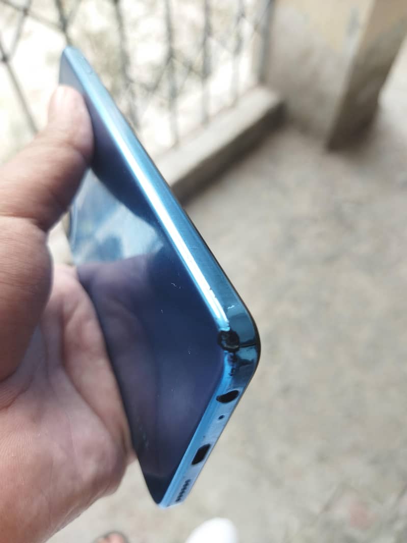 Tecno Spark 10C 4