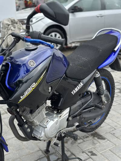 Used bike ybr 125cc 10/9