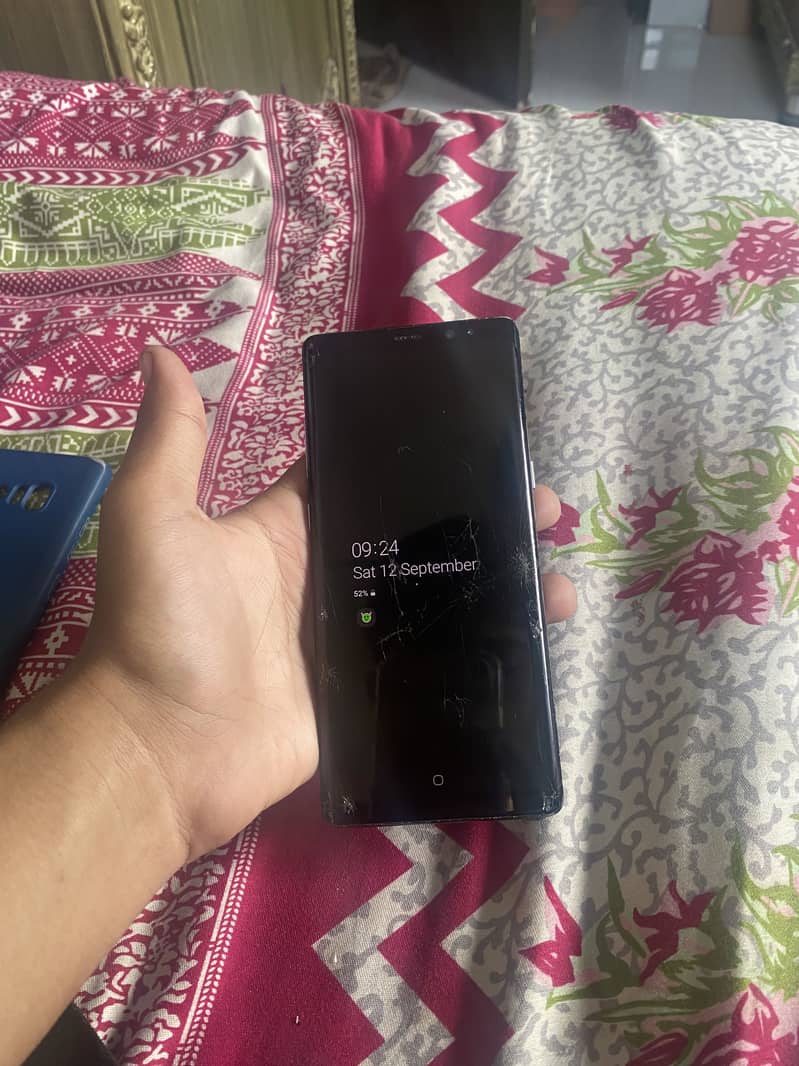 Samsung Mobile Note 8 2