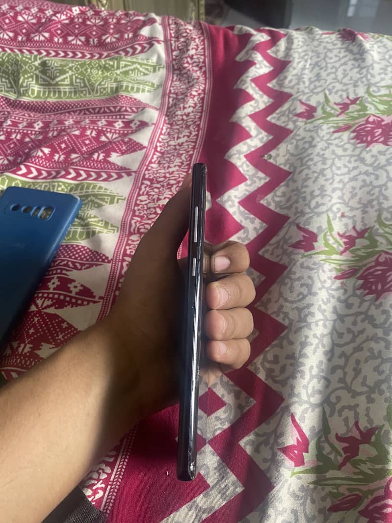 Samsung Mobile Note 8 5