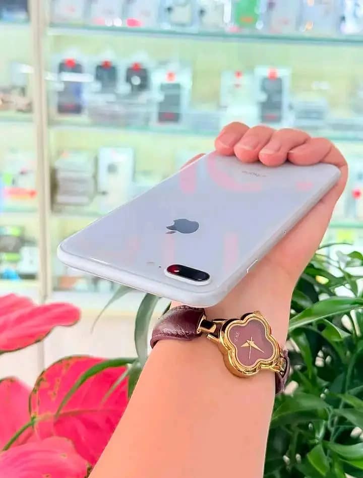 iPhone 8 Available 3
