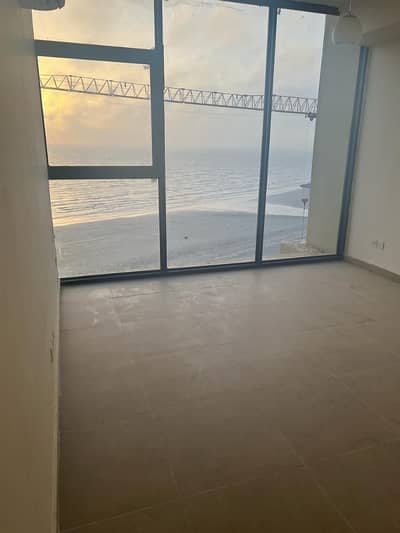 EMAAR APARTMENT FOR RENT SEA FACING