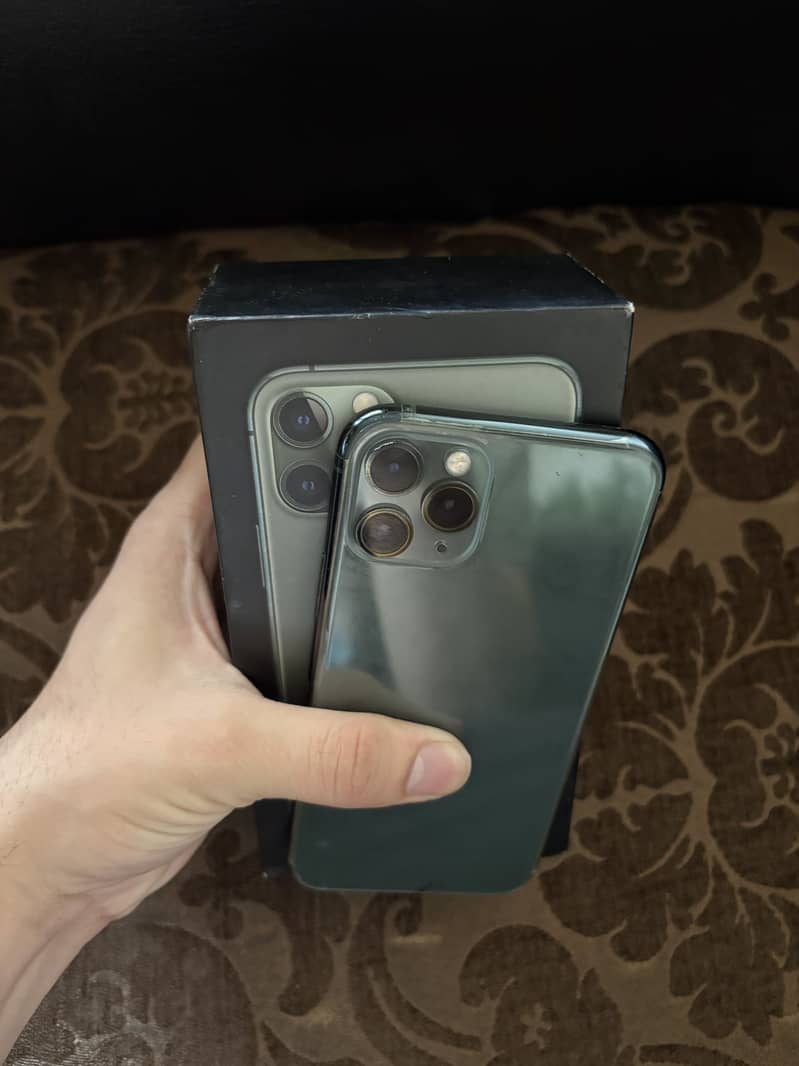 Apple iPhone 11 Pro 1