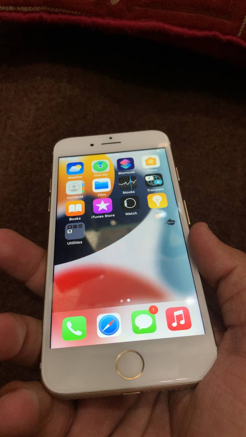 Apple iPhone 7 4