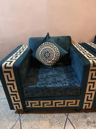 Complete sofa set for sale