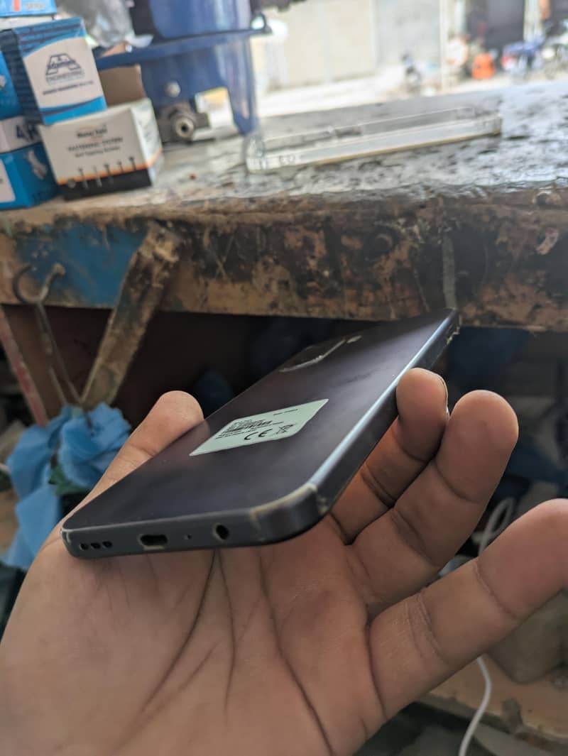OPPO A6x 4