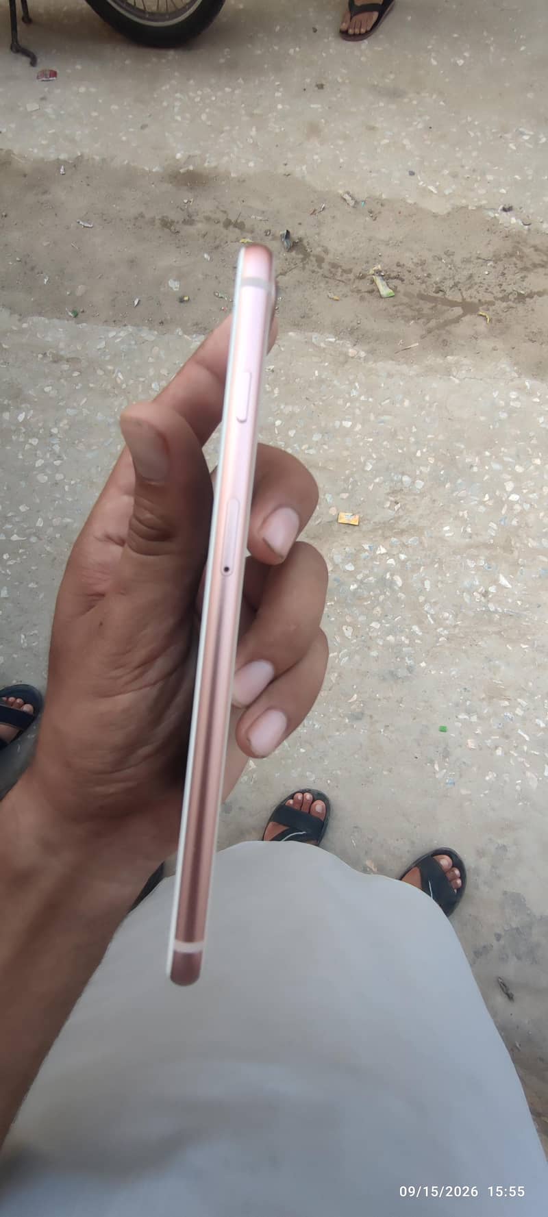 Apple iPhone 8 Plus 0