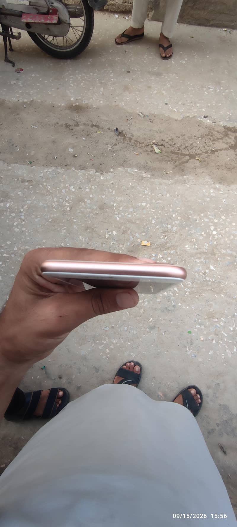 Apple iPhone 8 Plus 2