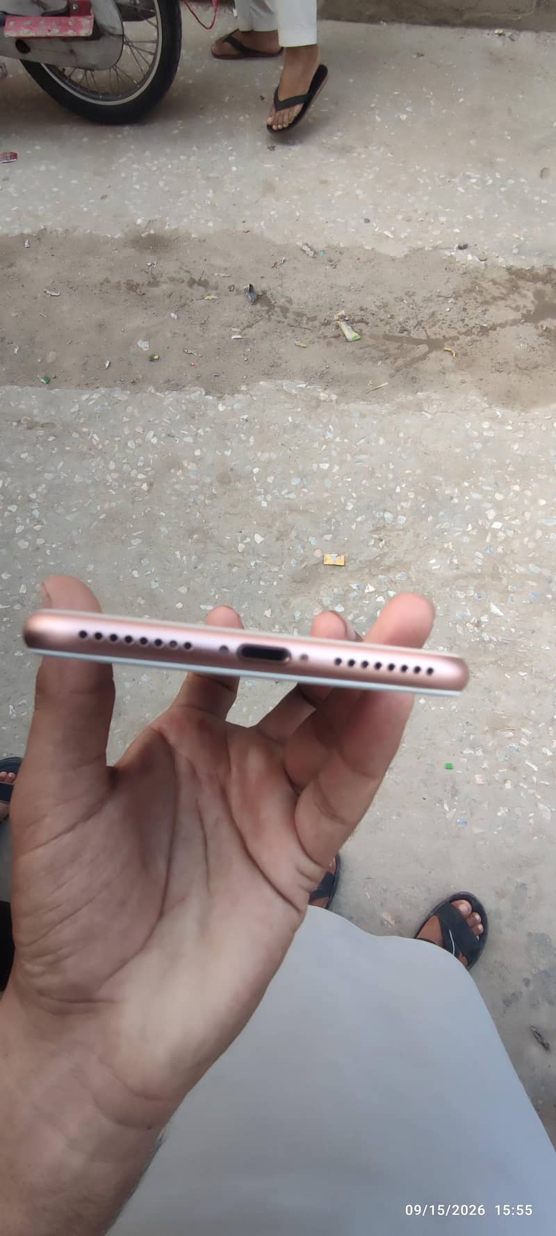 Apple iPhone 8 Plus 6