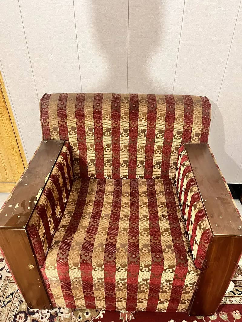 Sofa 4 seater 2