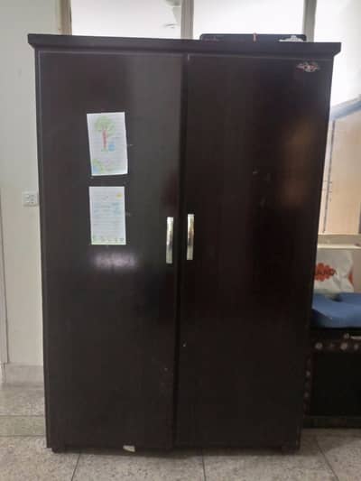 Huge size double door wardrobe