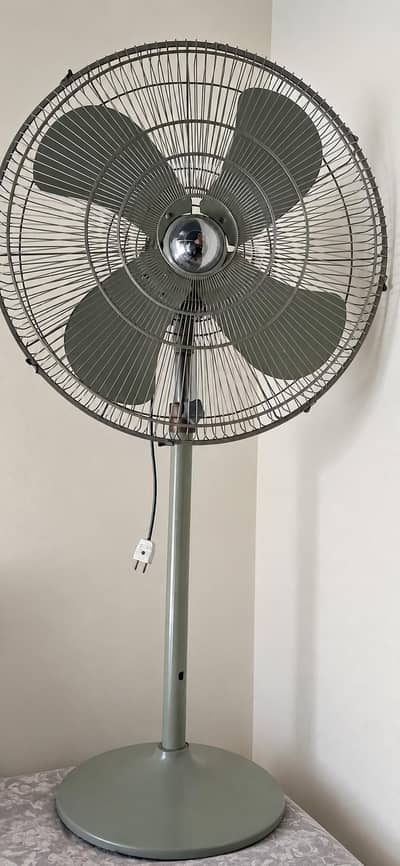 pedestal royal fan for sale