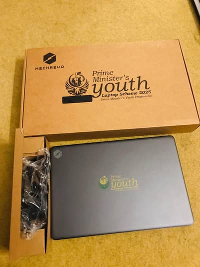 Mech Revo PM laptop