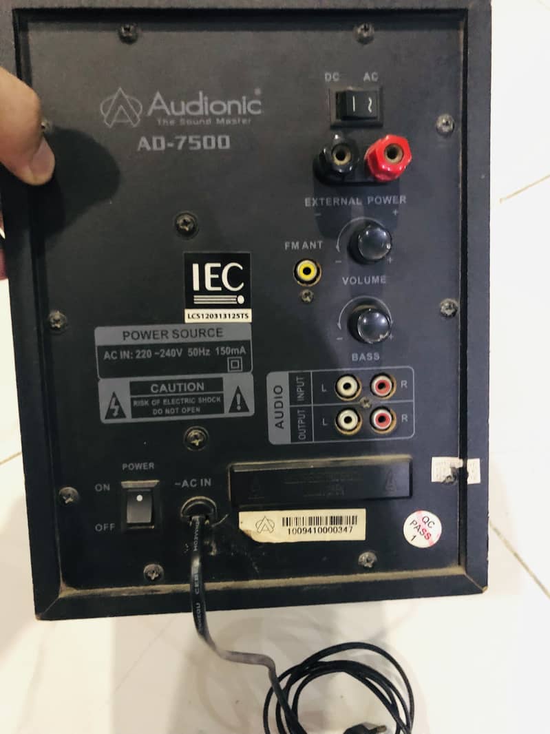 Audionic ad7500 2