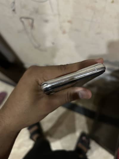 Apple iPhone 11 Pro factory unlock