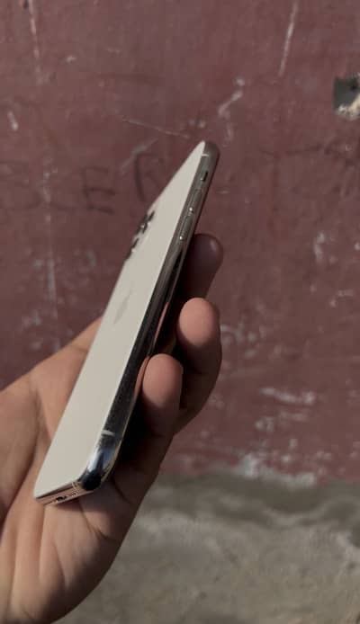 Apple iPhone 11 Pro PTA APPROVED