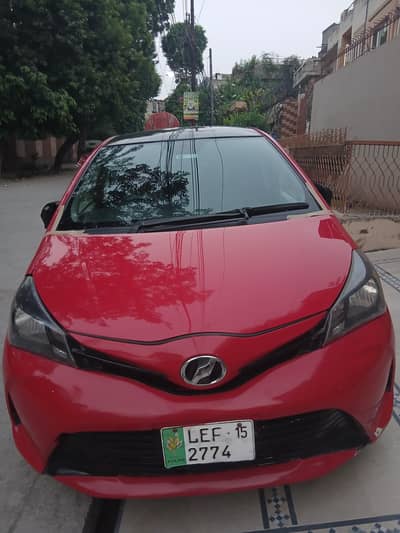 Toyota Vitz 2013