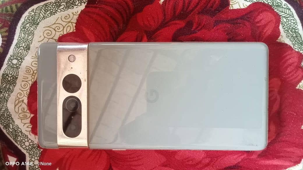Google Pixel 7 Pro 4