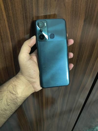 Infinix Hot 20i