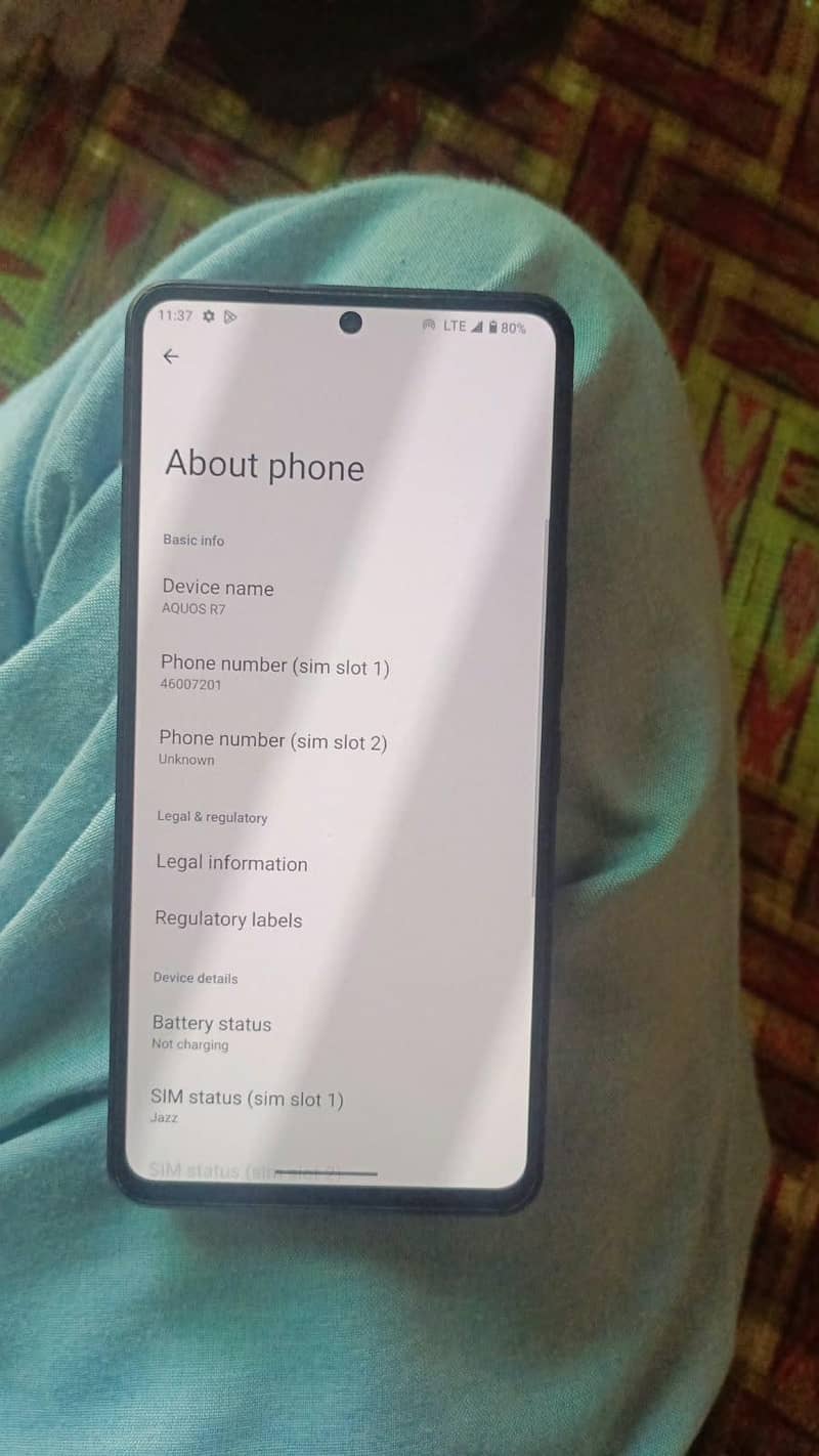 sharp aquos R7 3