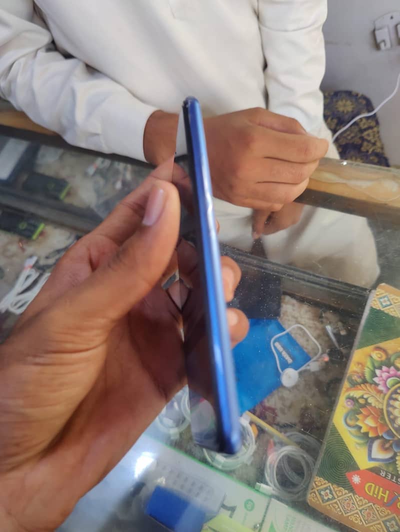 Vivo V21e 1