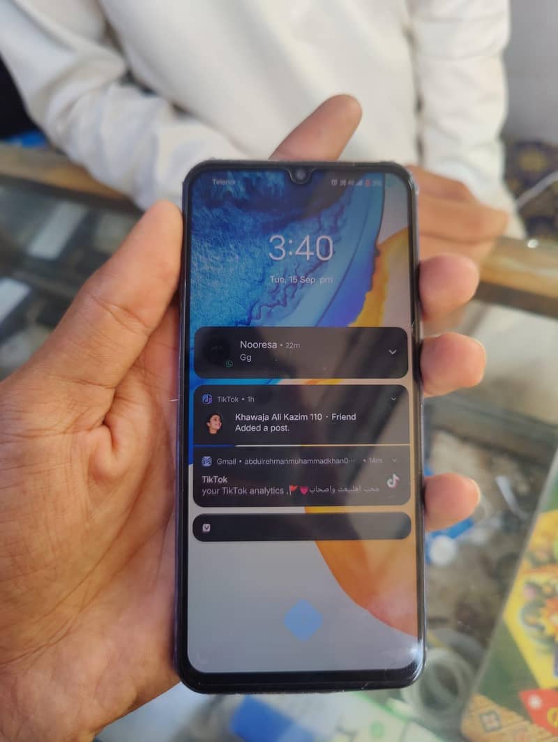 Vivo V21e 5