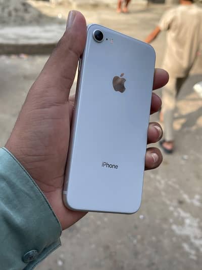 Apple iPhone 8