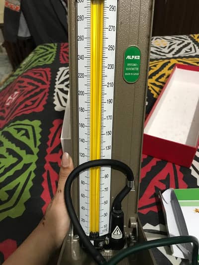 Blood pressure manual machine on sell