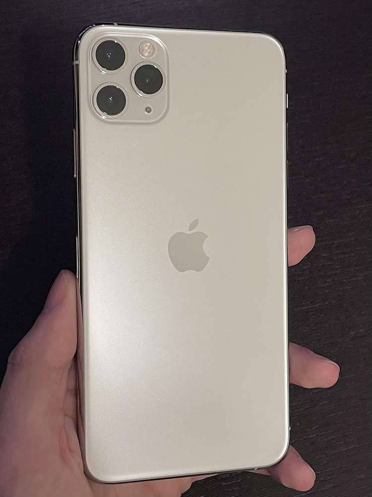 Apple iPhone 11 Pro Max 0