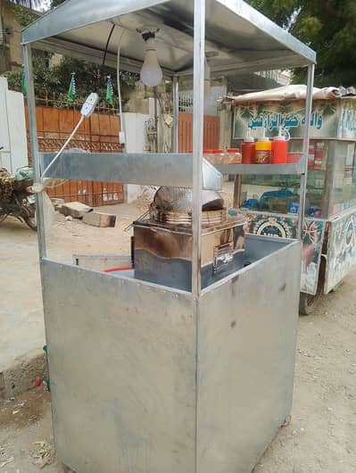 new fries counter with all basic items like cutter, chulha, bottles