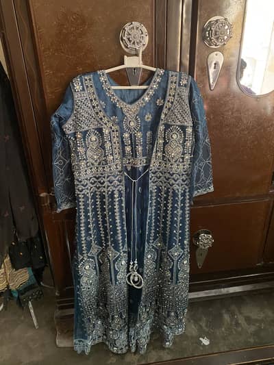 Bilkul Brand new Maxi aik bar nahi pehni