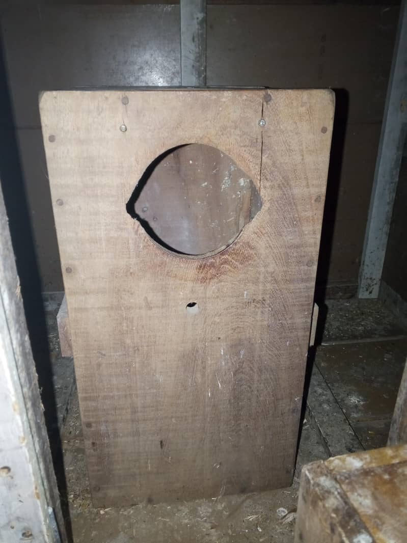 breeding boxes 4