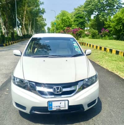 Honda City 2021 bumper to bumper ganuine first owner