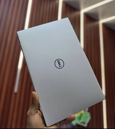 Dell Xps 13 9310 i7.11Th Generation  ultra slim laptop