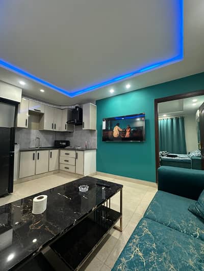 Luxury furnished 1BHK on daily basis in Bahria town Lahore