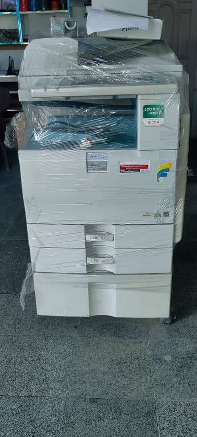 Ricoh Aficio MP C2051
