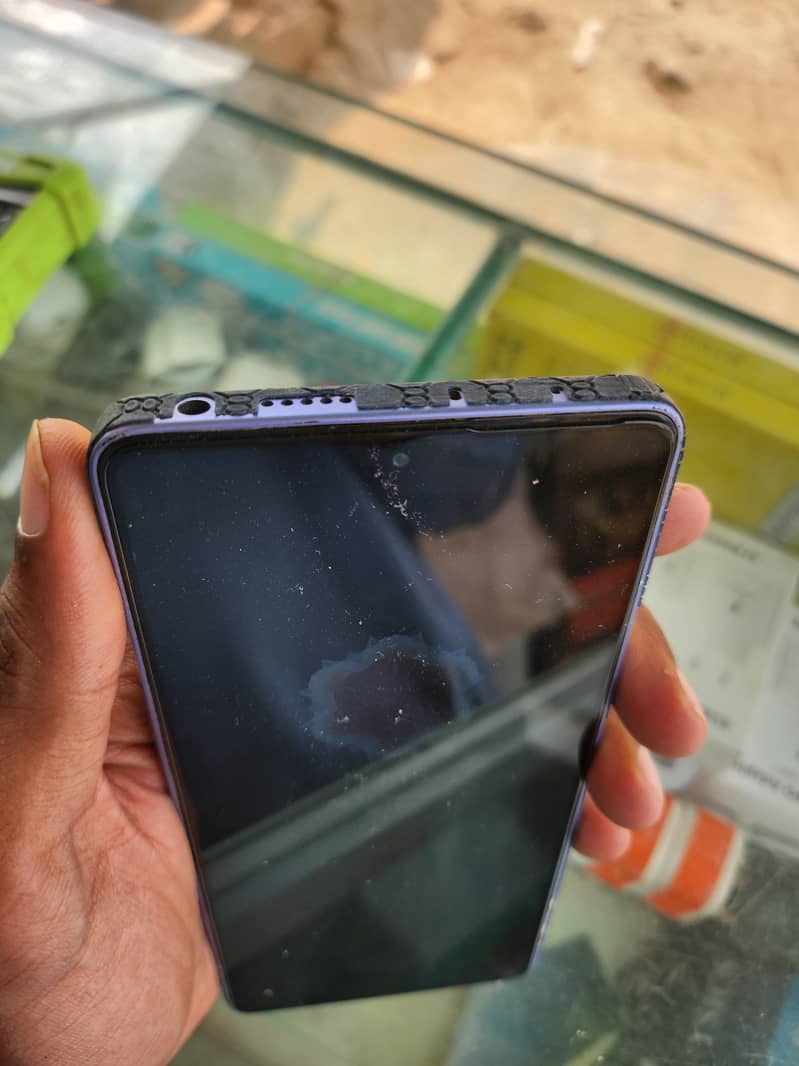 Xiaomi Redmi Note 13 Pro 3