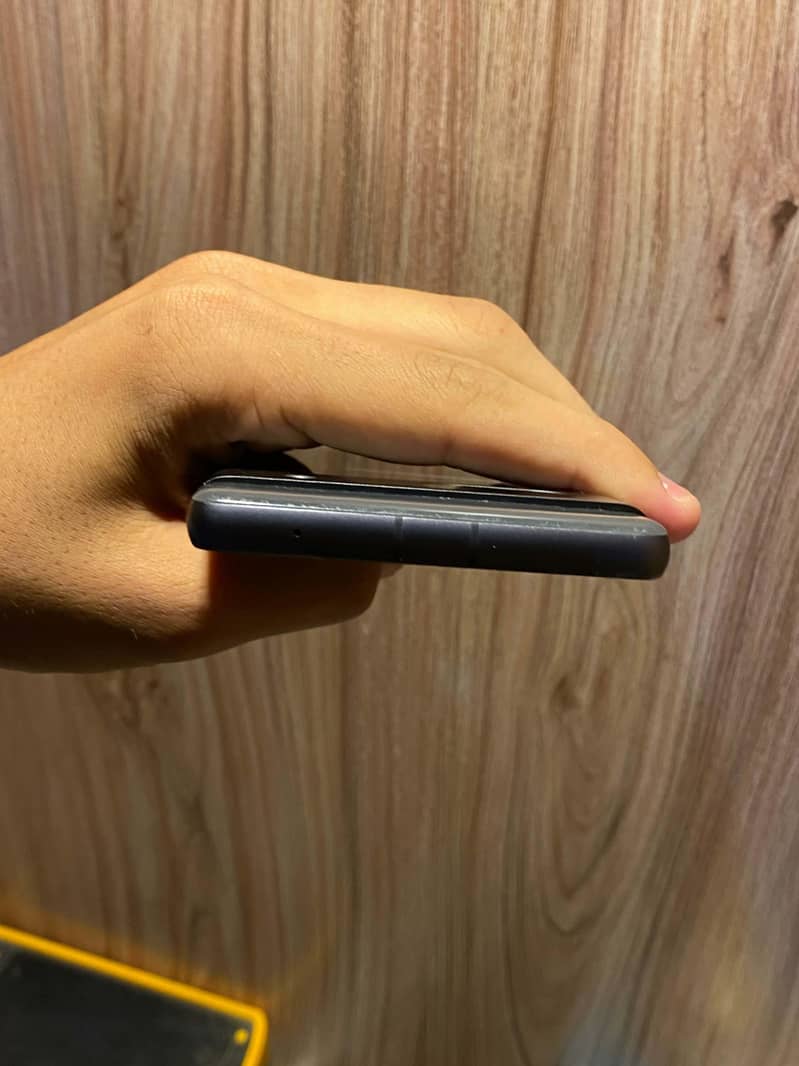 Google Pixel 7a 1