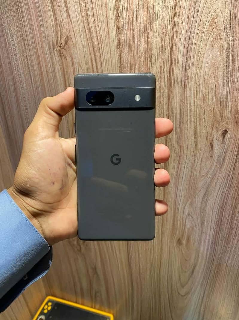 Google Pixel 7a 6