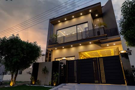 DESIRE HOMES OFFERS 5 MARLA 9 TOWN