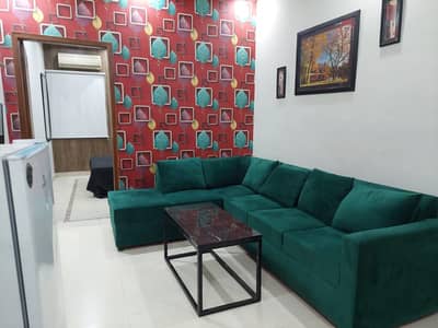1 Bedroom Fully Furnished Flat For Rent In Block H-3 Johar Town Lahore